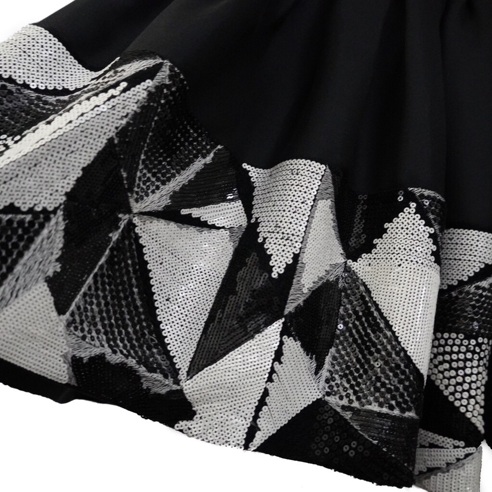 FENDI Black Silk Sequin Embellished Dress - RARE - Picture 5 of 6